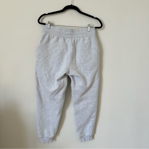 Lululemon Scuba High-Rise Jogger Heathered Core Ultra Light Grey Size 8 - Picture 5 of 10